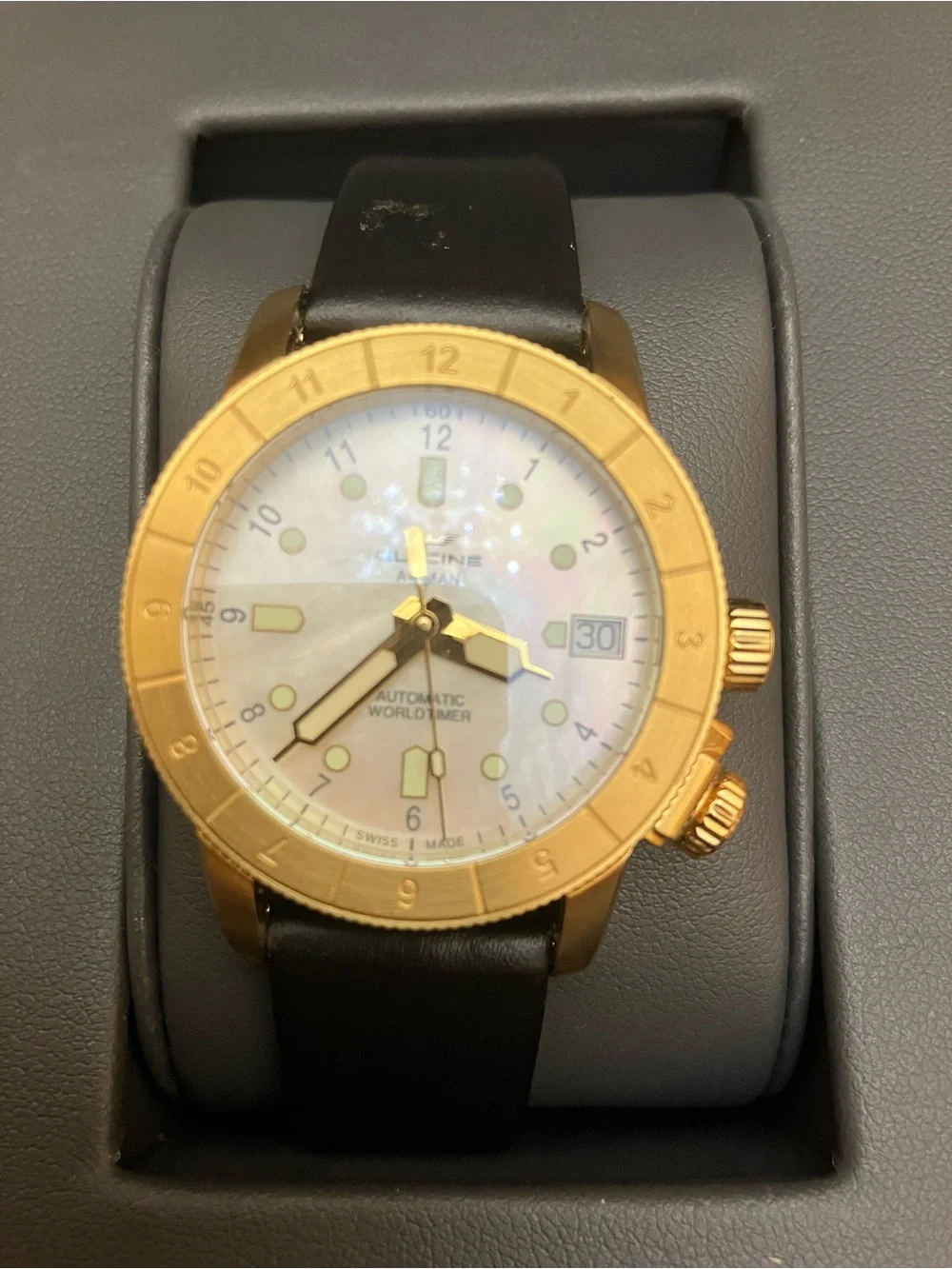 Glycine Airwoman 36 Golden Pearl Automatic Watch Brand New in Box